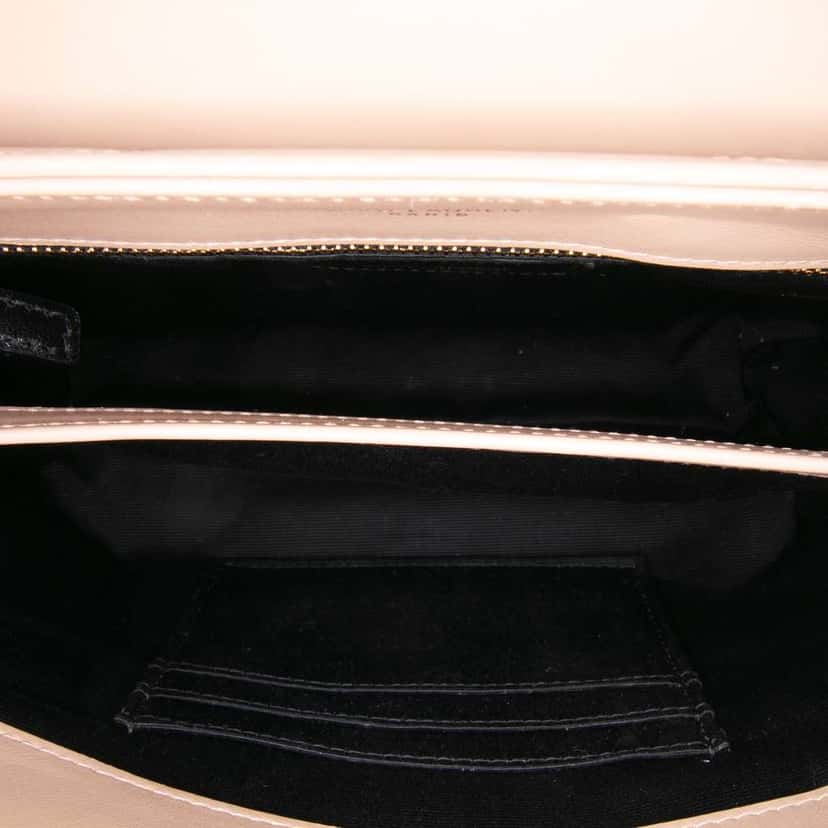 Saint Laurent Toy Matelasse Leather Monogram LouLou Crossbody Brown Leather Good condition - Model View