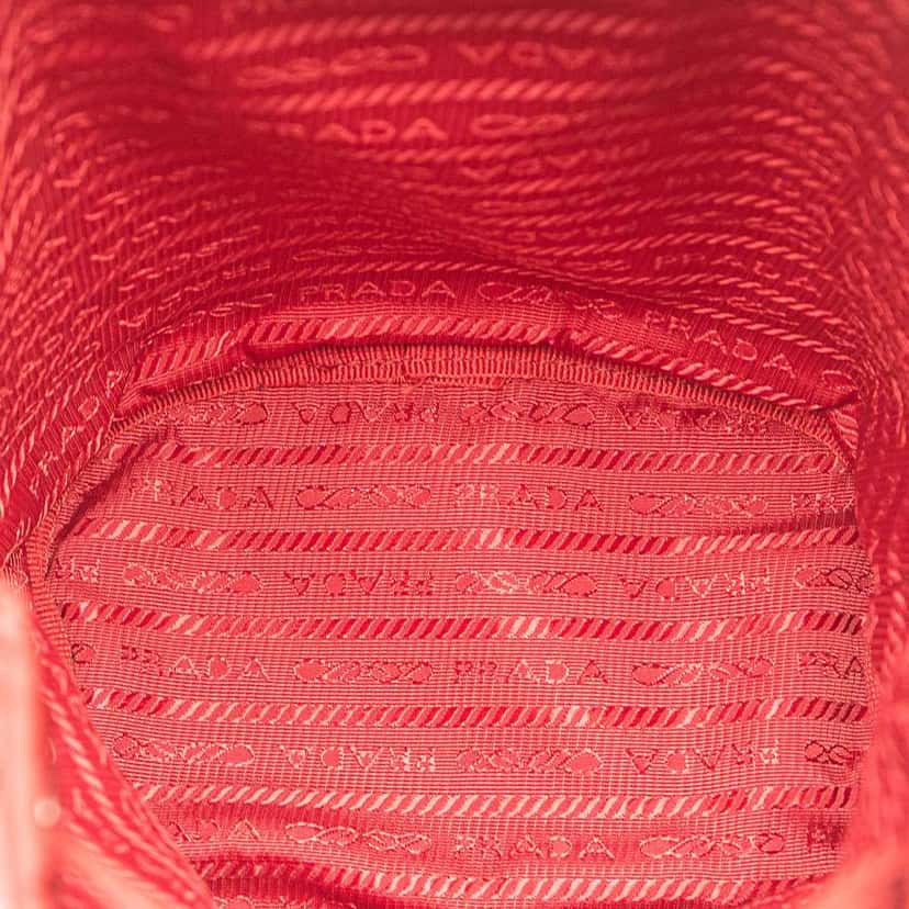 Prada Tessuto Drawstring Pouch Red Good condition - Model View