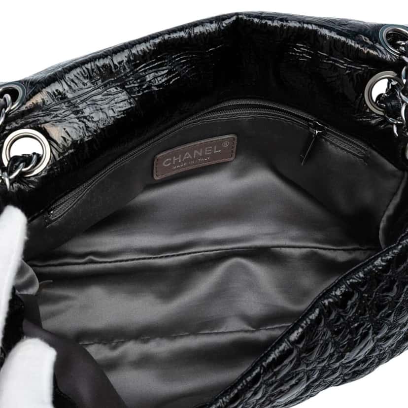 Chanel Vinyl Rock In Moscow Single Flap Black Good condition - Model View