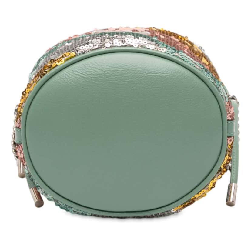 Gucci Small GG Marmont Sequined Diagonal Matelasse Leather Bucket Bag Green Leather Good condition - Inside View