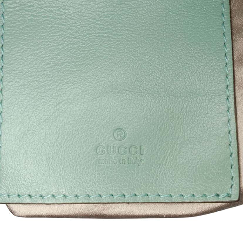 Gucci Small GG Marmont Sequined Diagonal Matelasse Leather Bucket Bag Green Leather Good condition - Box View