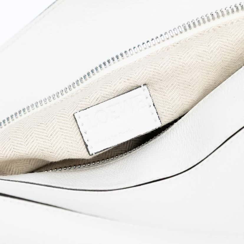 Loewe Medium Calfskin Puzzle Satchel White Leather Good condition - Box View