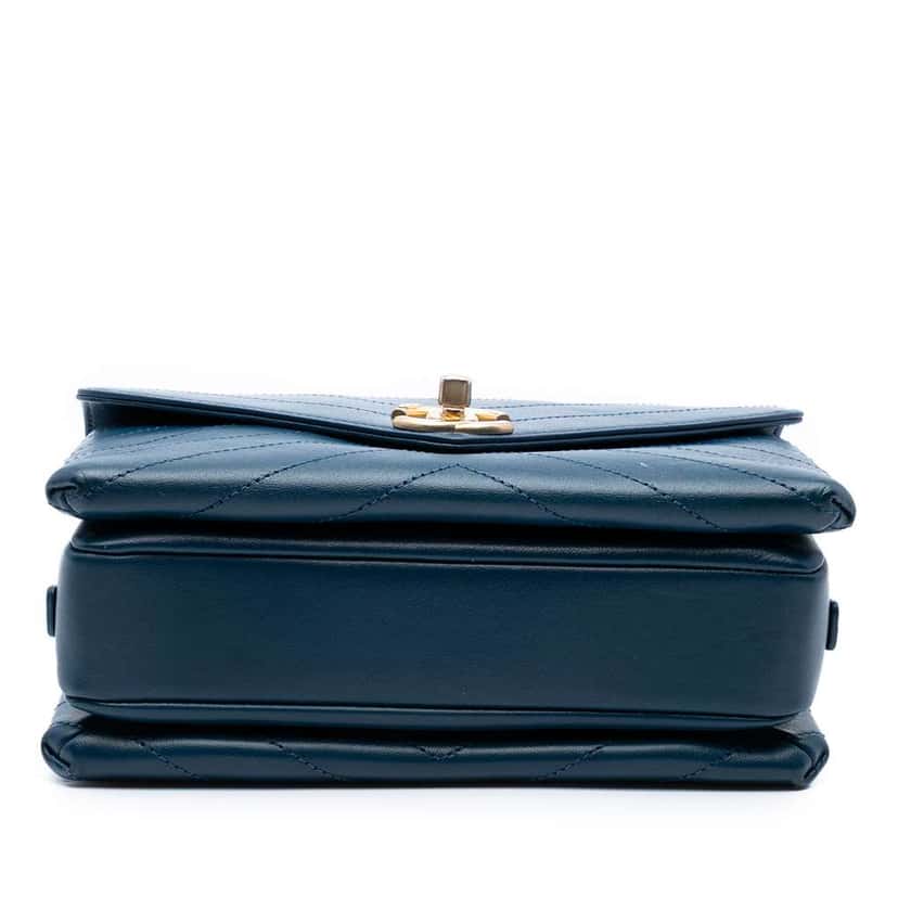 Chanel Small Chevron Lambskin Stitched Envelope Flap Blue Leather Good condition - Inside View
