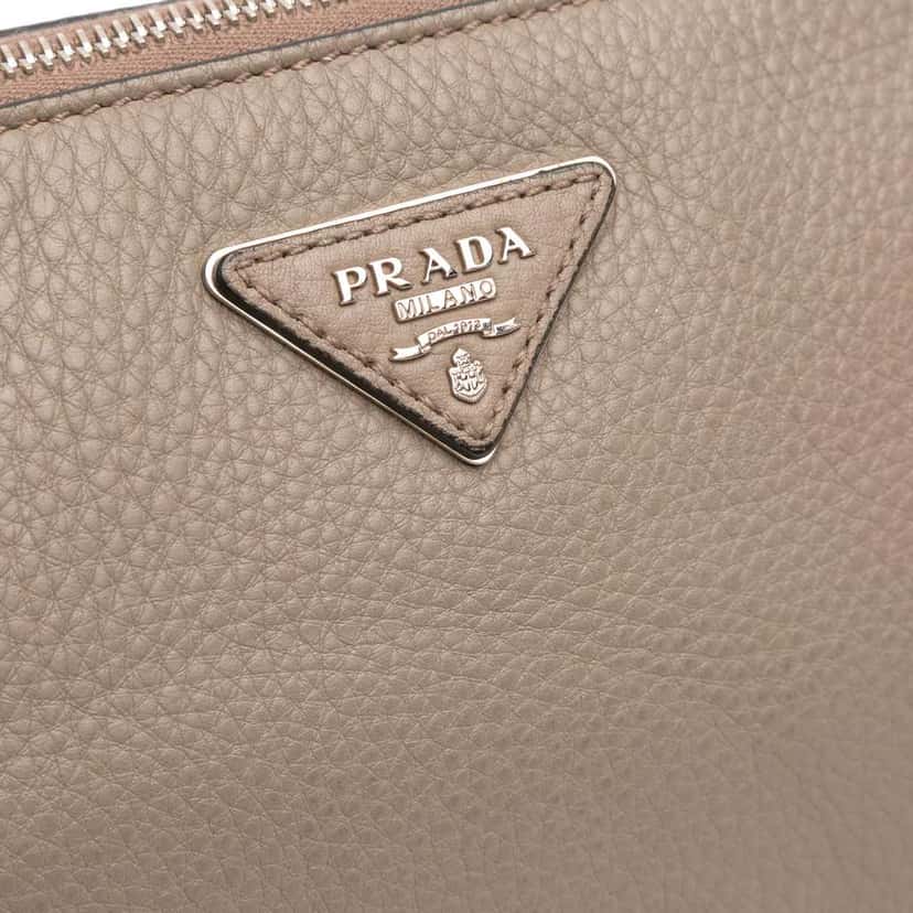 Prada Vitello Daino Crossbody Brown Leather Good condition - Box View