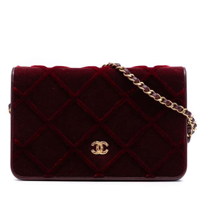 Chanel CC Quilted Velvet Wallet on Chain Red Velvet Good condition - Front View