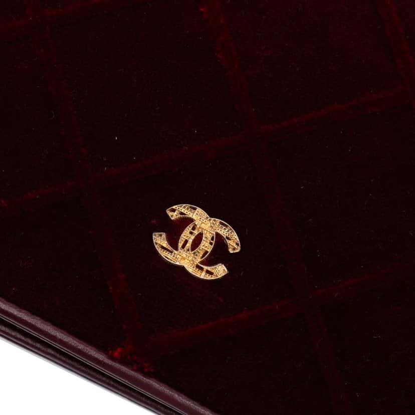 Chanel CC Quilted Velvet Wallet on Chain Red Velvet Good condition - Box View