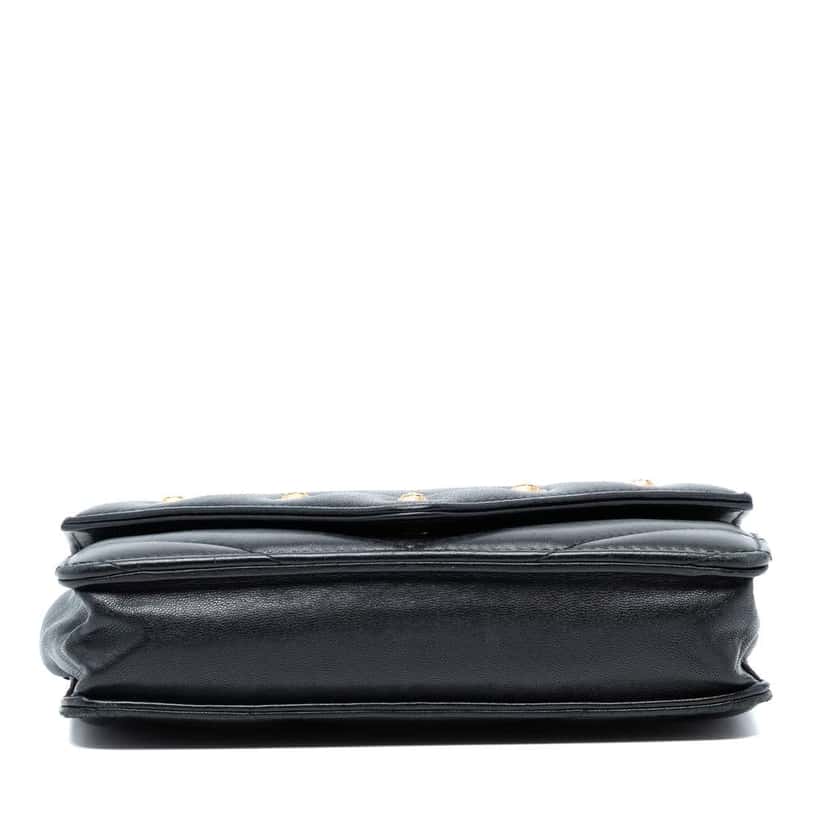 Chanel Chevron Lambskin Button Wallet On Chain Black Leather Good condition - Inside View