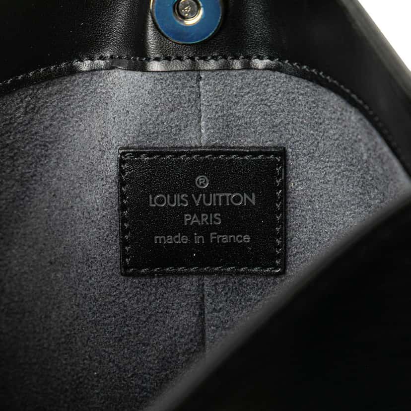 Louis Vuitton Epi Demi Lune Pochette Black Leather Good condition - Box View