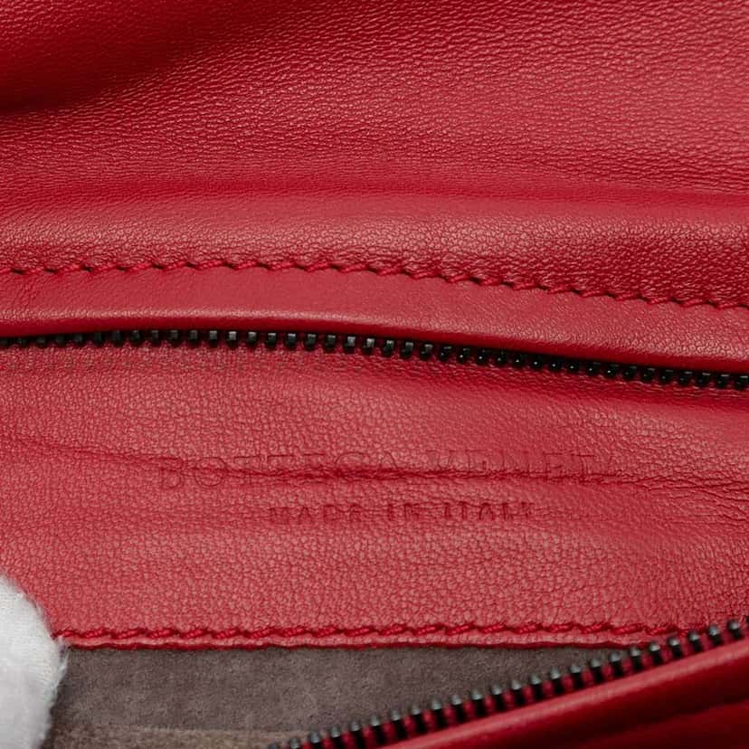 Bottega Veneta Nappa Intrecciato Turn Lock Clutch Red Leather Good condition - Box View