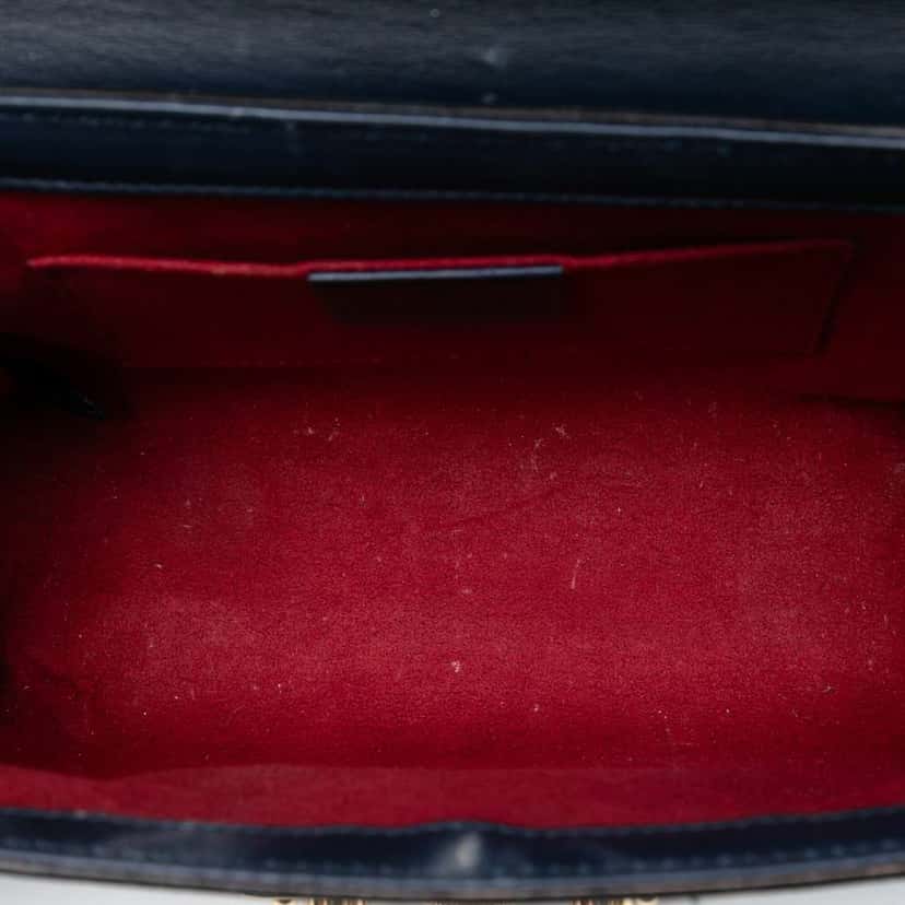 Gucci Small GG Supreme Padlock Crossbody Brown Canvas Good condition - Model View