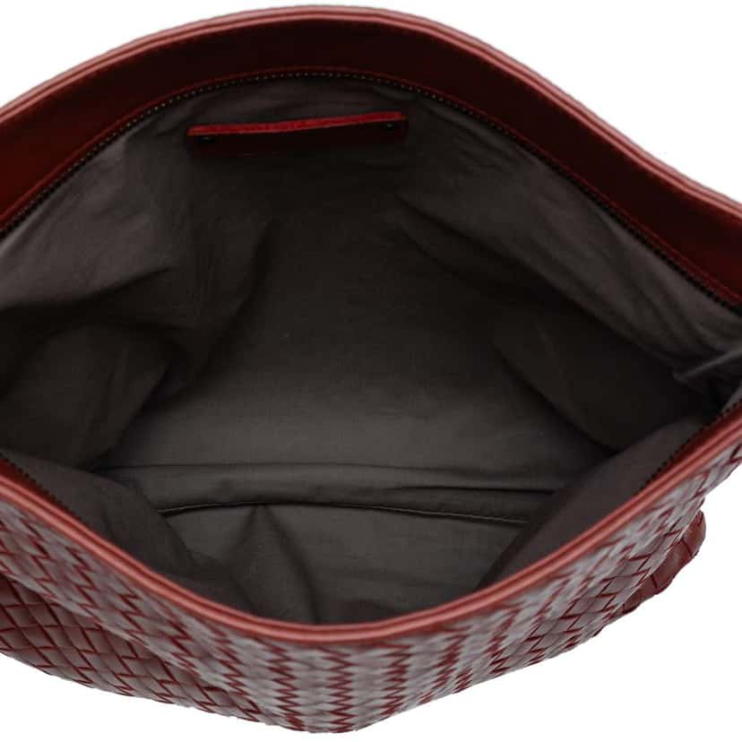 Bottega Veneta Nappa Intrecciato Crossbody Red Leather Good condition - Model View