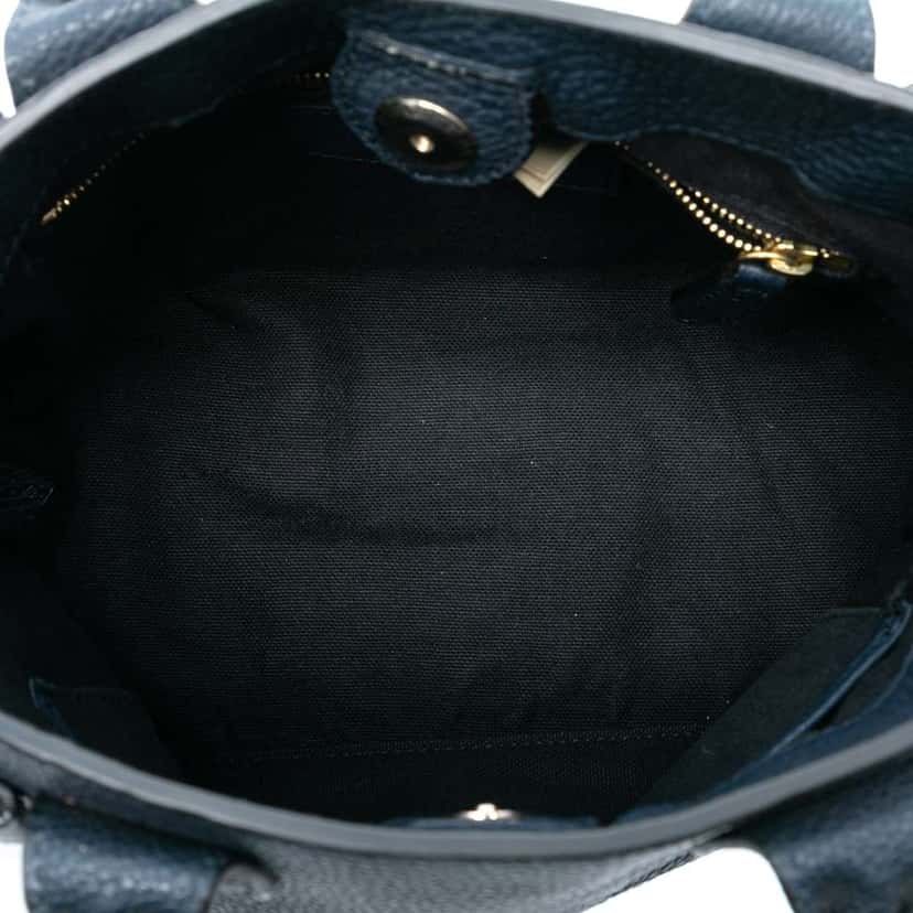 Burberry Medium Leather and House Check Banner Satchel Blue Leather Good condition - Model View