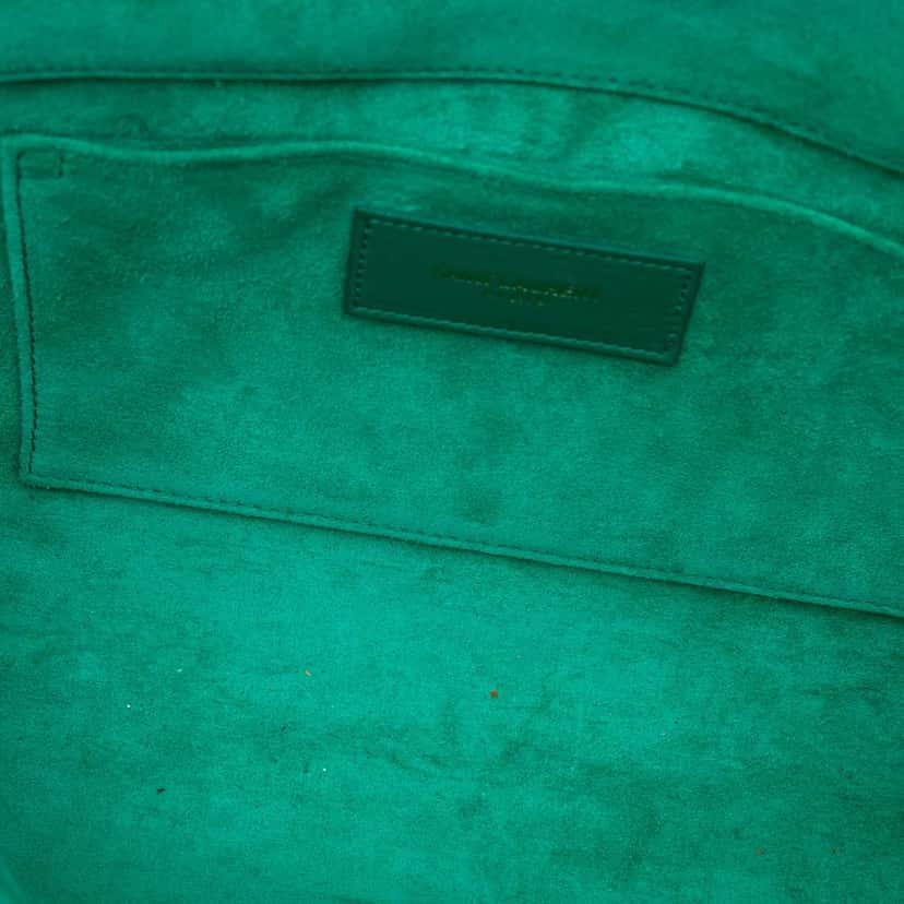 Saint Laurent Leather Chyc Ligne Clutch Green Leather Good condition - Model View