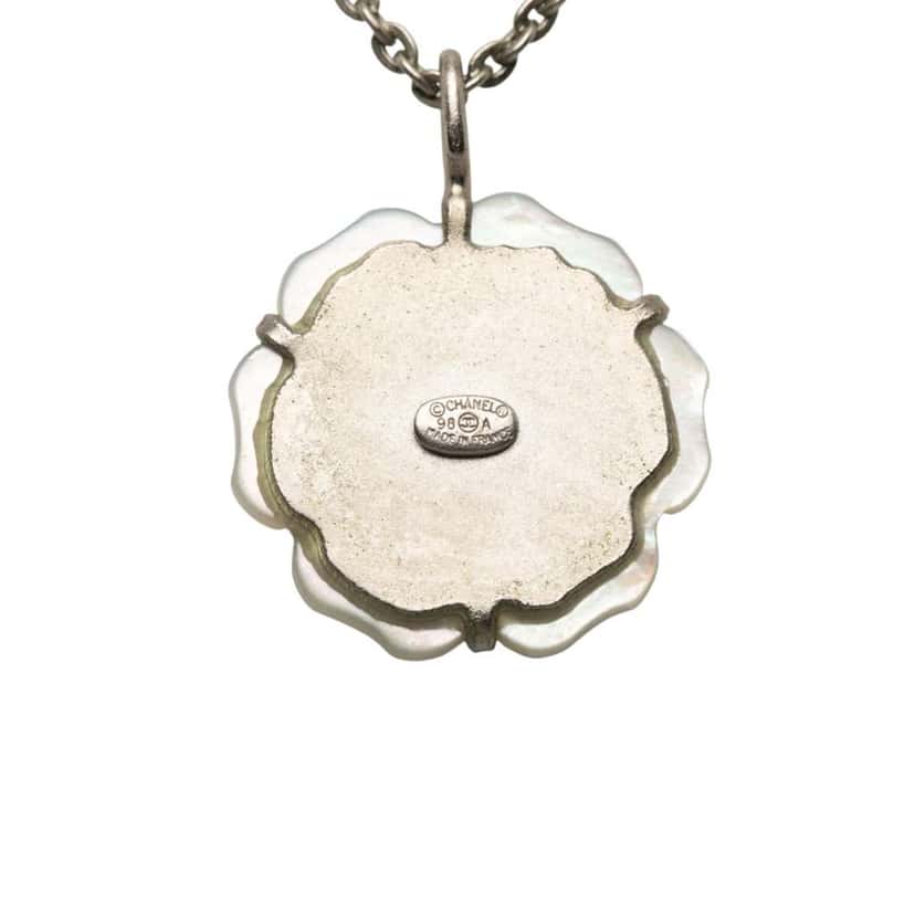 Chanel Resin Shell Camellia Pendant Necklace White Good condition - Back View