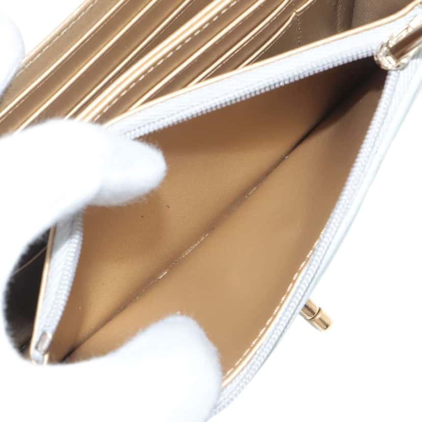 Chanel Quilted Lambskin Crystal Clutch on Chain Grey Leather Very good condition - Box View