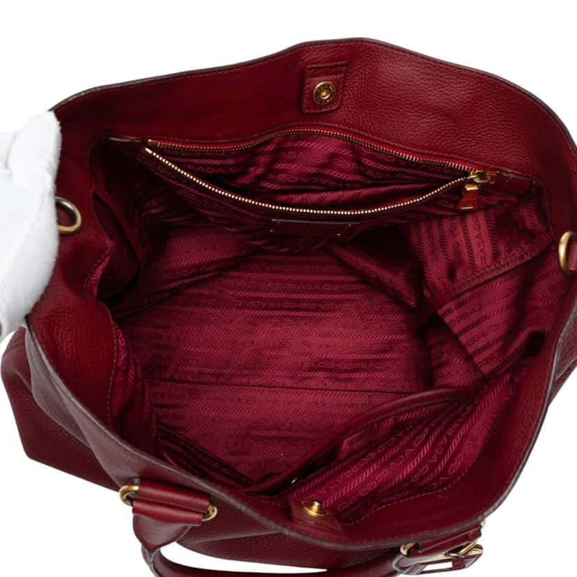 Prada Vitello Daino Open Convertible Tote Red Leather Good condition - Model View