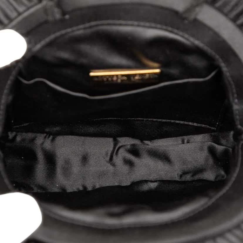 Bottega Veneta Satin Intrecciato Evening Bag Black Satin Good condition - Model View