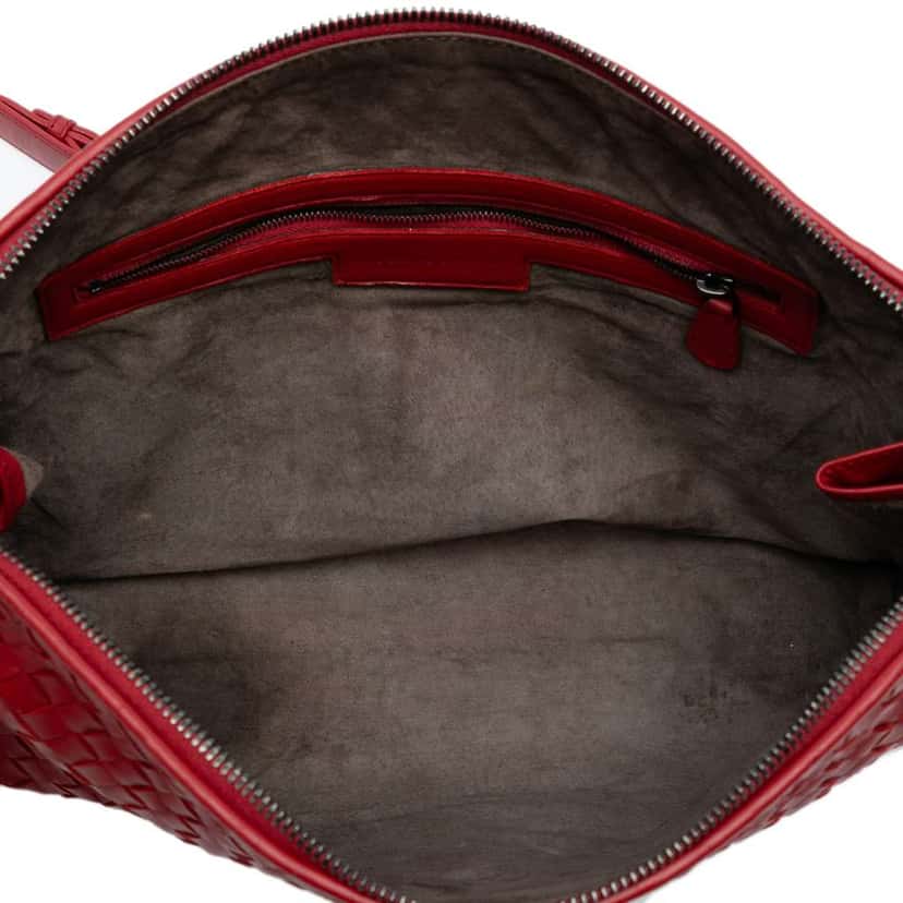 Bottega Veneta Large Nappa Intrecciato Nodini Crossbody Red Leather Good condition - Model View