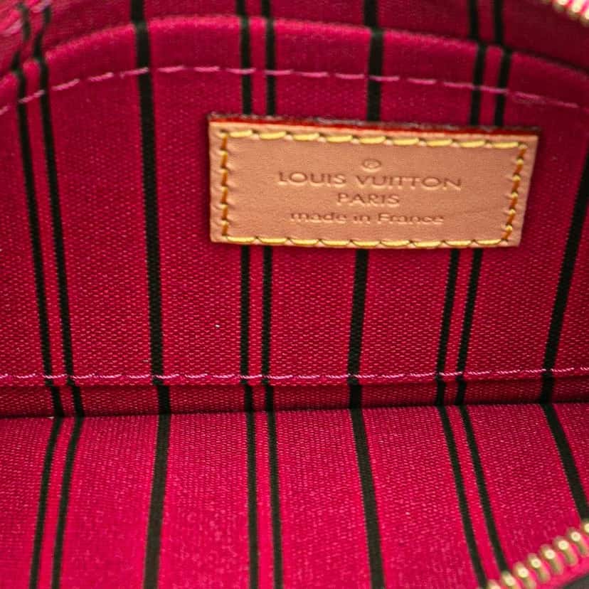 Louis Vuitton Monogram Neverfull Pouch Brown Canvas Good condition - Model View