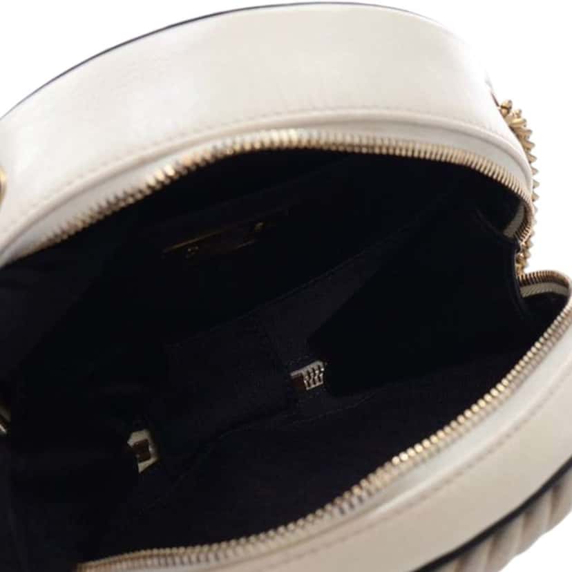 Chanel Crumpled Calfskin En Vogue Round Bag Black Leather Good condition - Box View