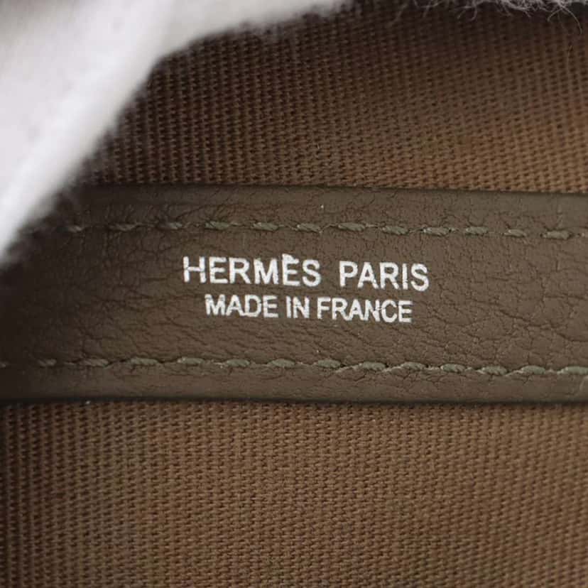 Hermès Toile Officier and Vache Country Garden Party 30 Green Canvas Good condition - Model View