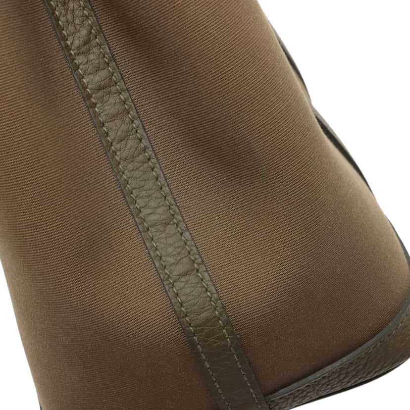 Hermès Toile Officier and Vache Country Garden Party 30 Green Canvas Good condition - Box View