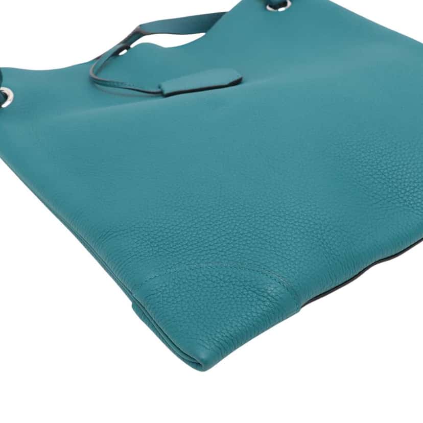 Hermès Clemence Silky City 33 Blue Leather Good condition - Model View