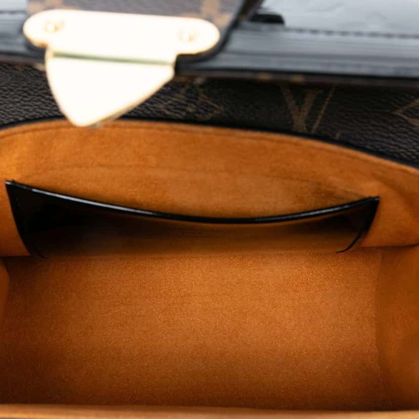 Louis Vuitton Monogram Vernis Wynwood Black Leather Good condition - Model View