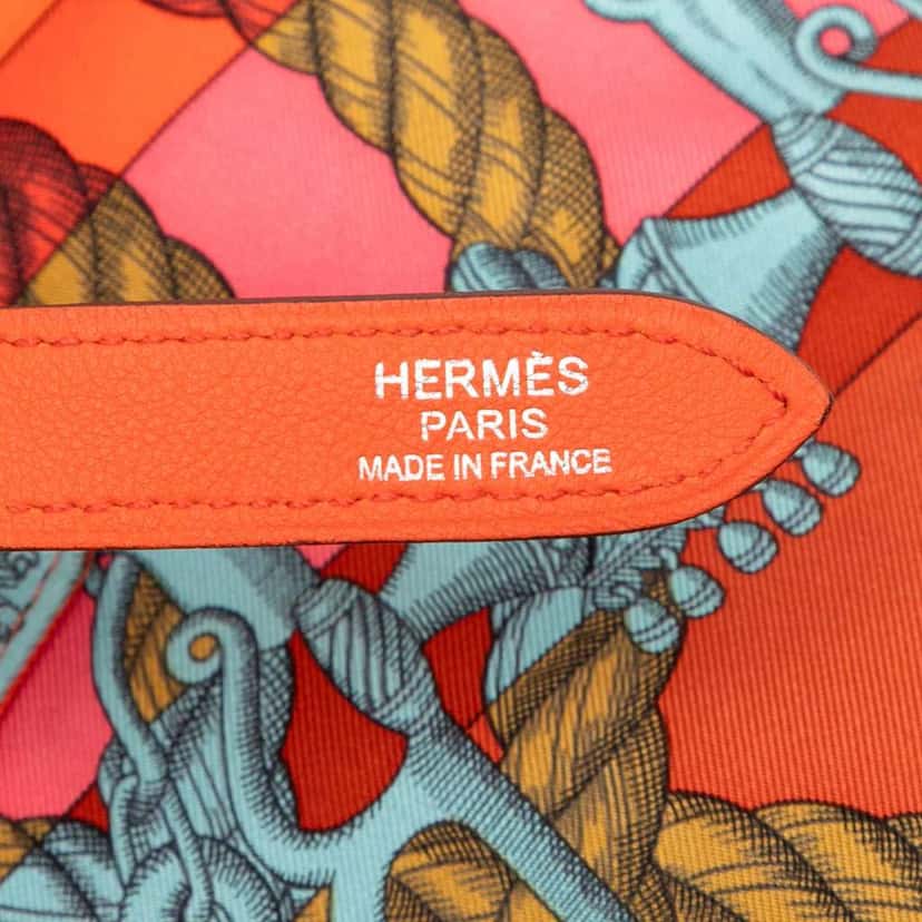 Hermès Silk and Barenia Della Cavalleria Silky City 33 Orange Silk Good condition - Box View