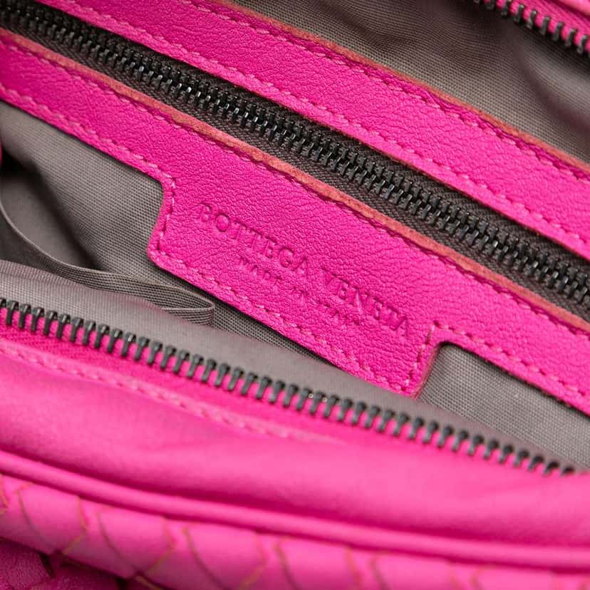 Bottega Veneta Nappa Intrecciato Front Pocket Messenger Bag Pink Leather Very good condition - Box View