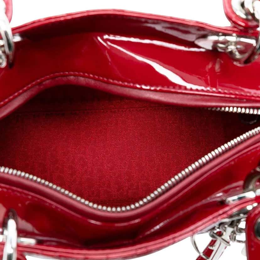 Dior Medium Patent Cannage Lady Dior Red Leather Good condition - Model View