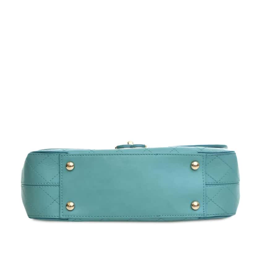 Chanel Medium Stitched Calfskin Covered CC Flap Blue Leather Good condition - Inside View