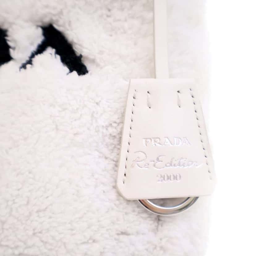 Prada Mini Terry Re Edition 2000 Shoulder Bag White Cotton Good condition - Model View