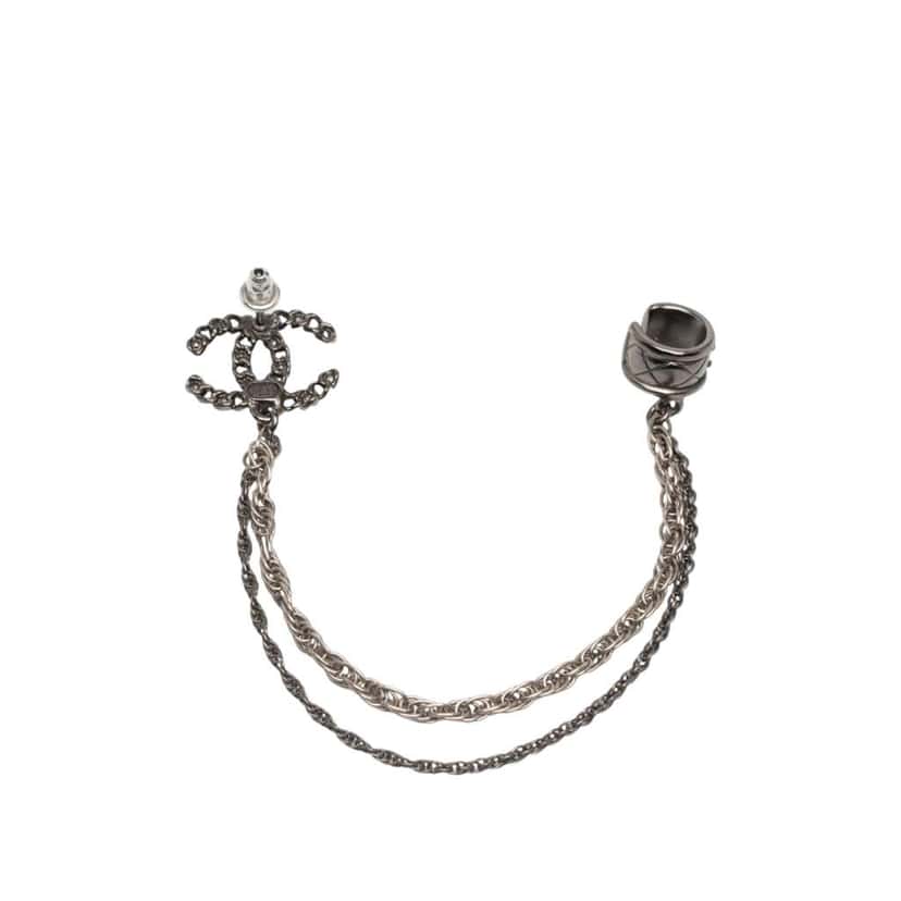 Chanel Silver CC Single Cuff Push Back Earring Silver Silver Good condition - Front View
