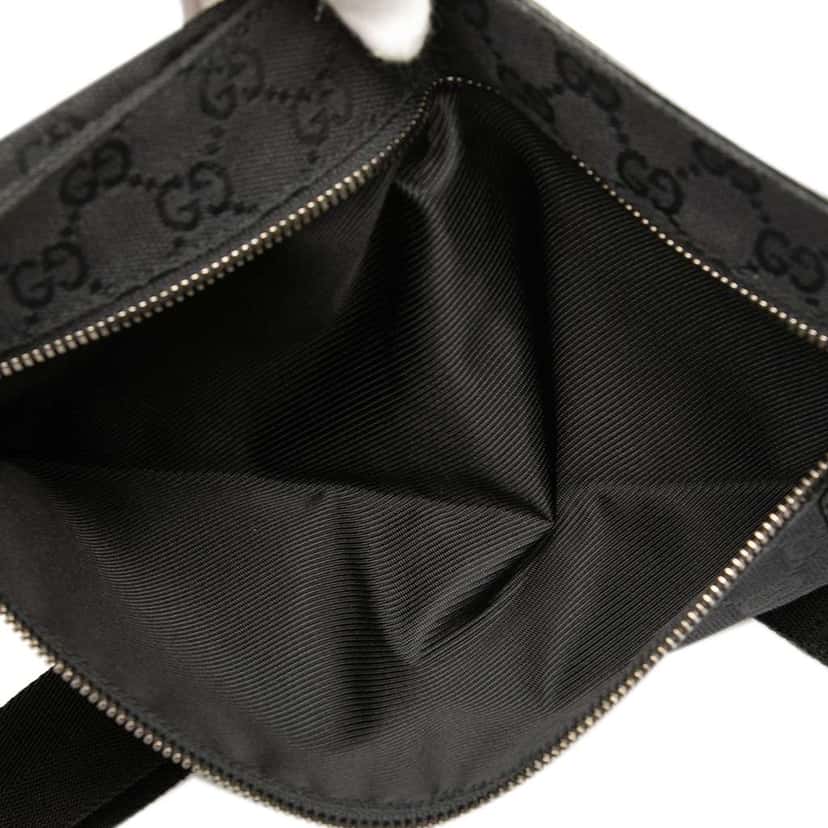 Gucci GG Canvas Double Pocket Belt Bag Black Canvas Good condition - Model View