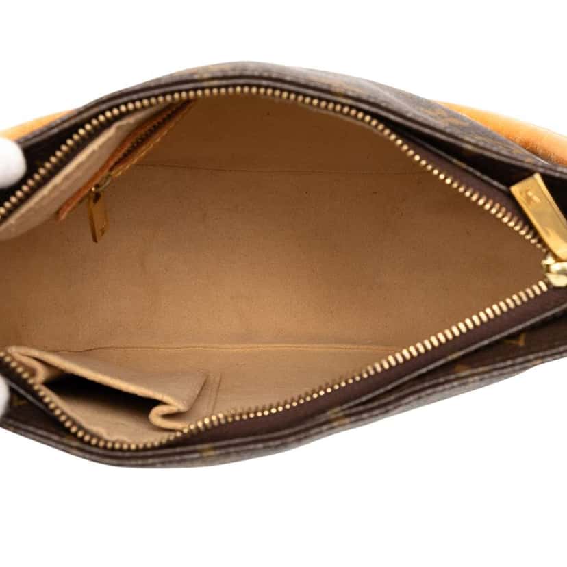 Louis Vuitton Monogram Looping MM Brown Good condition - Model View