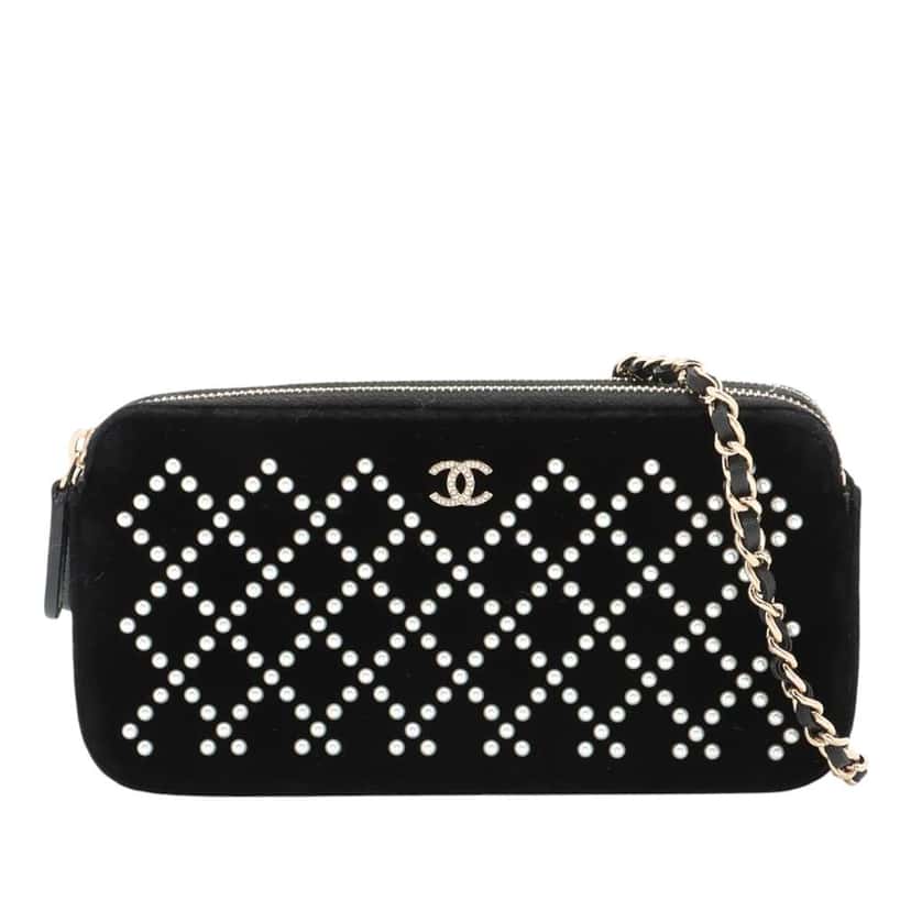 Chanel Velour Pearl Embellished Double Zip Clutch with Chain Black Velvet Good condition - Front View