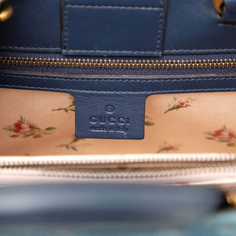 Gucci Small GG Marmont Matelasse Denim Pearly Satchel Blue Denim Very good condition - Box View