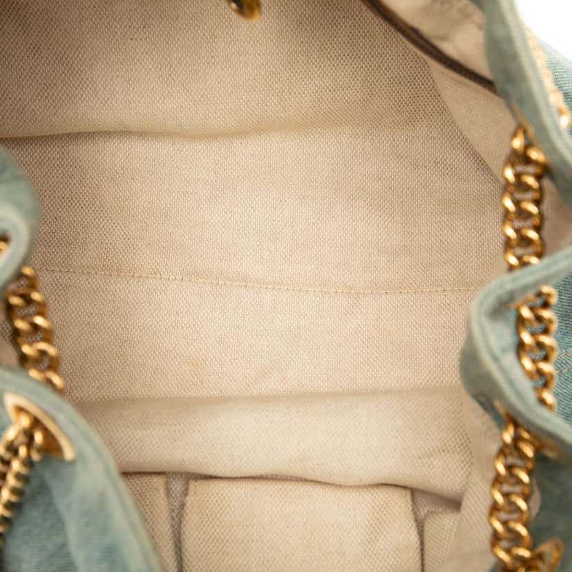 Gucci Medium Denim Soho Chain Tote Blue Denim Good condition - Model View