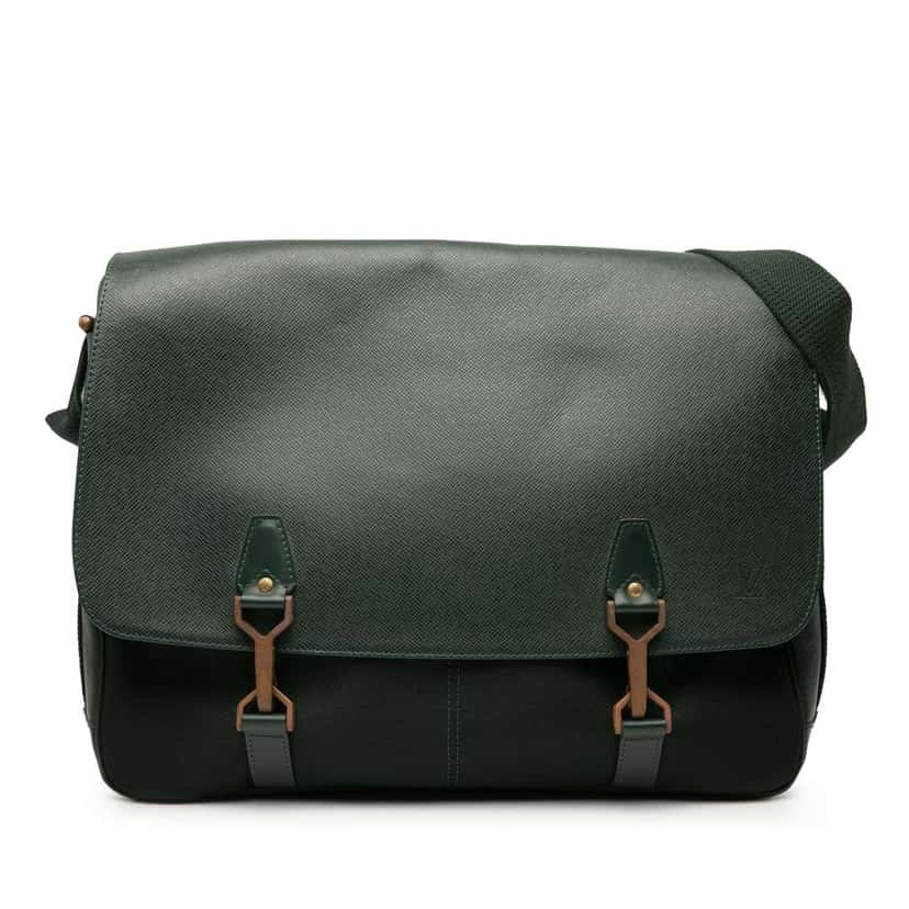 Louis Vuitton Taiga Dersou Green Leather Good condition - Front View