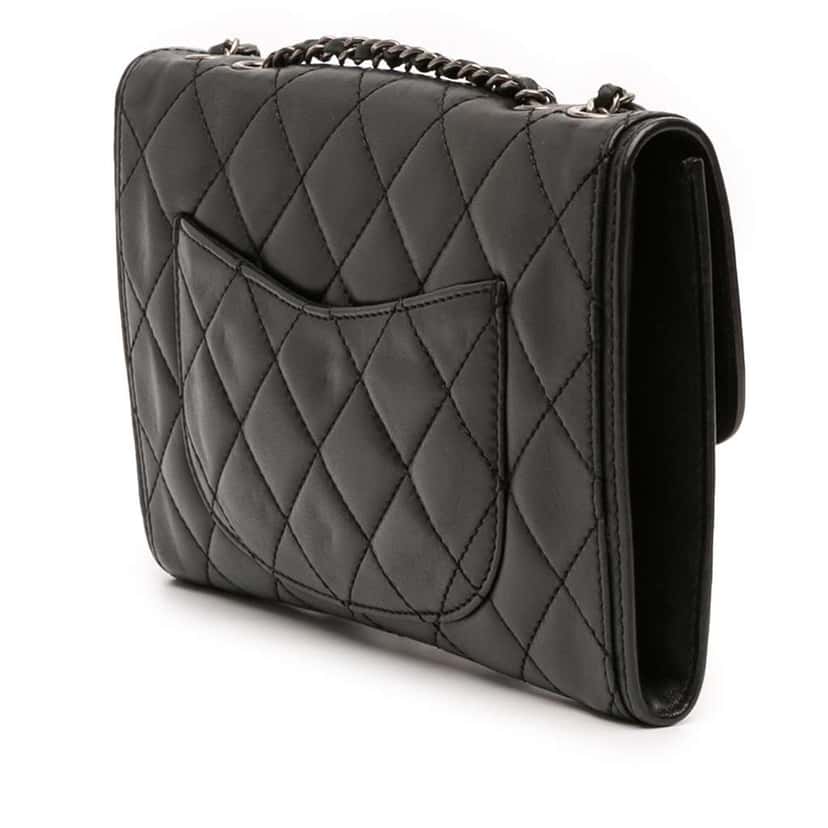 Chanel Small Quilted Lambskin Citizen Zip Flap Black Leather Good condition - Back View