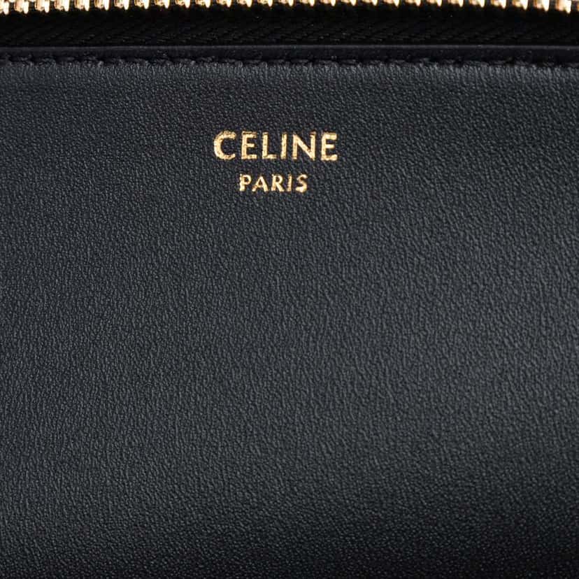 Celine Shiny Calfskin Triomphe Pouch Black Leather Good condition - Box View
