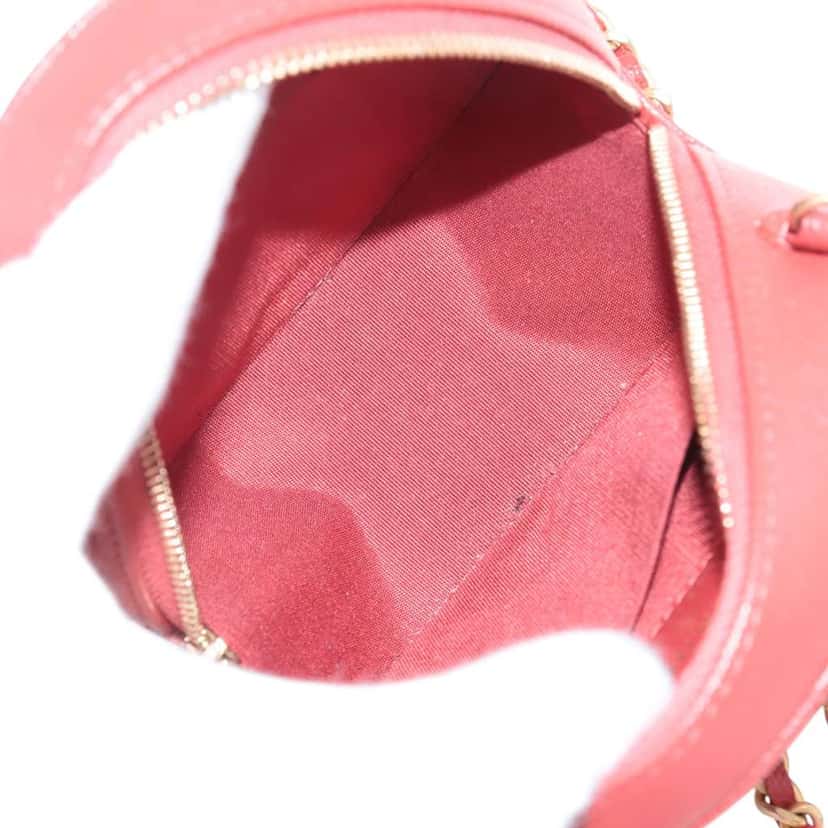 Chanel Quilted Caviar Round Woven Chain Top Handle Bag Red Leather Good condition - Inside View