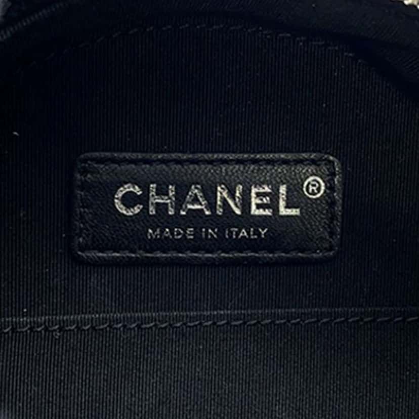 Chanel Patent Round As Earth Bag Black Leather Good condition - Box View