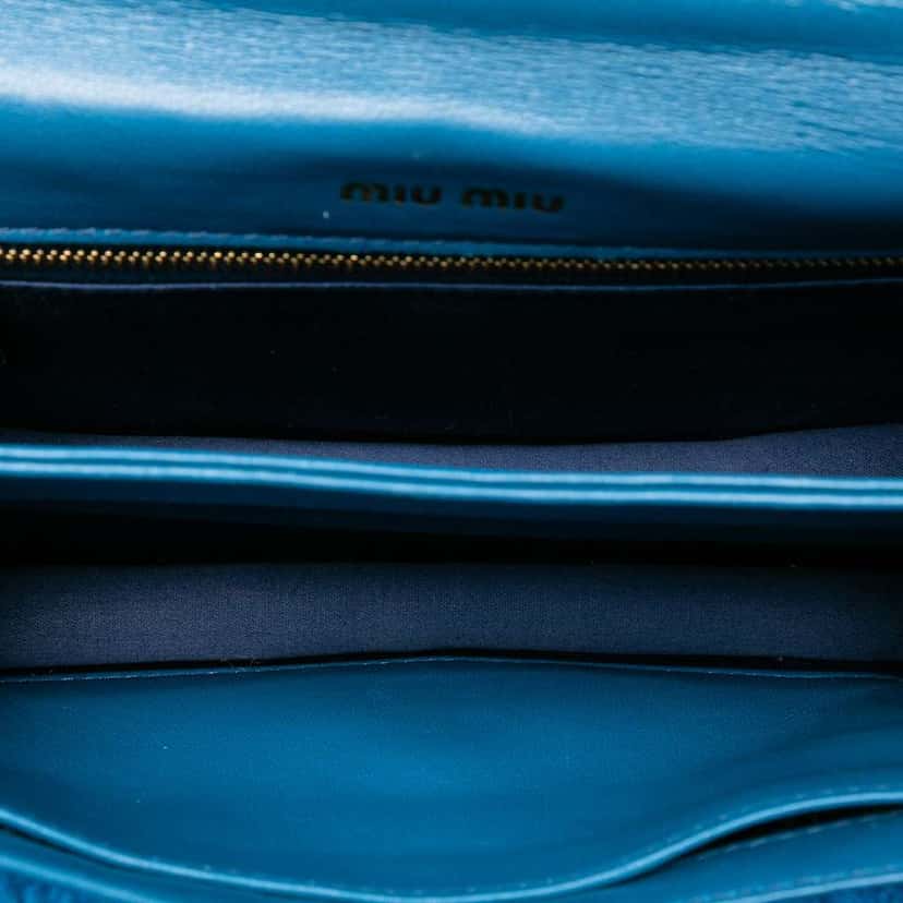 Miu Miu Velluto Matelasse Confidential Chain Crossbody Blue Velvet Good condition - Box View