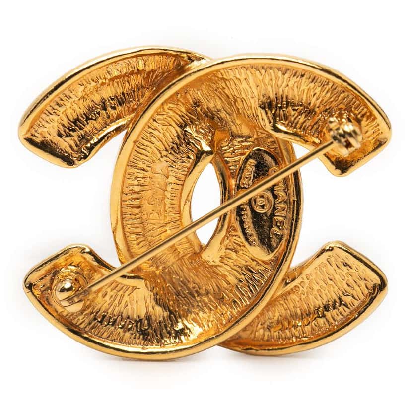 Chanel Gold Plated CC Quilted Brooch Gold Metal Good condition - Back View