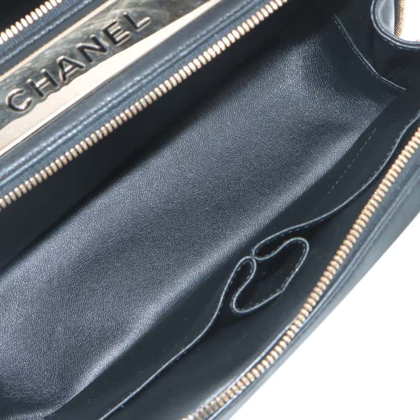 Chanel Medium Chevron Lambskin Trendy CC Bowling Bag Black Leather Good condition - Inside View