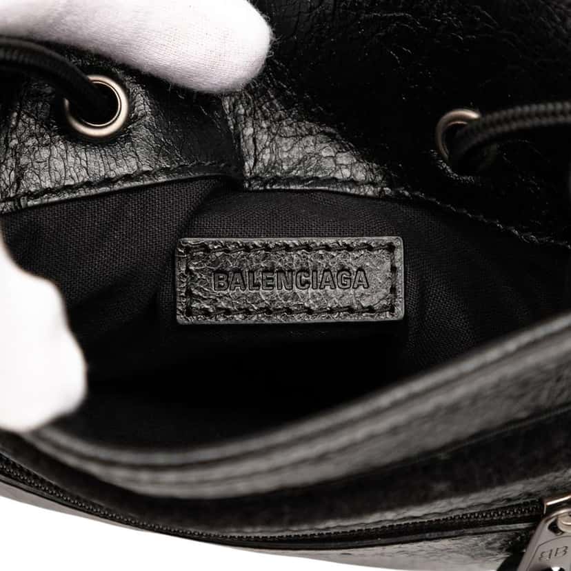 Balenciaga Small Lambskin Arena Explorer Pouch Black Leather Good condition - Box View