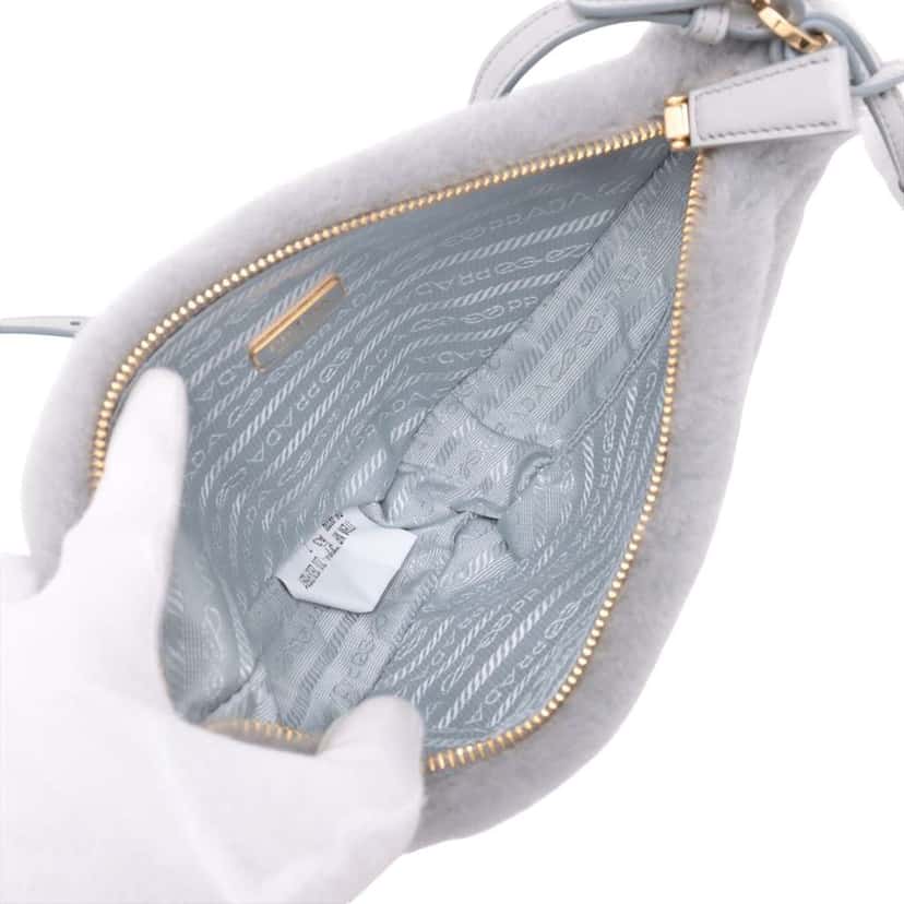 Prada Mini Shearling Triangle Satchel Grey Very good condition - Inside View