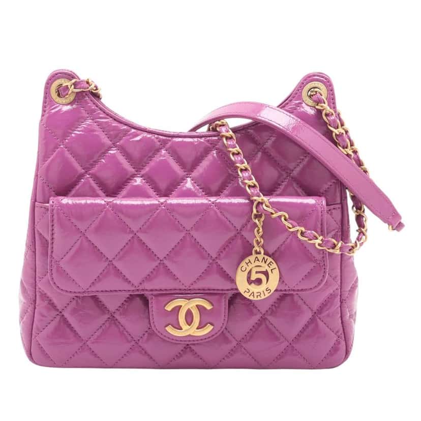 Chanel Medium Shiny Crumpled Calfskin Wavy CC Hobo Purple Leather Very good condition - Front View